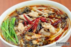 美食推荐：麻辣水煮鱼、砂锅红烧肉、炒雪菜、
